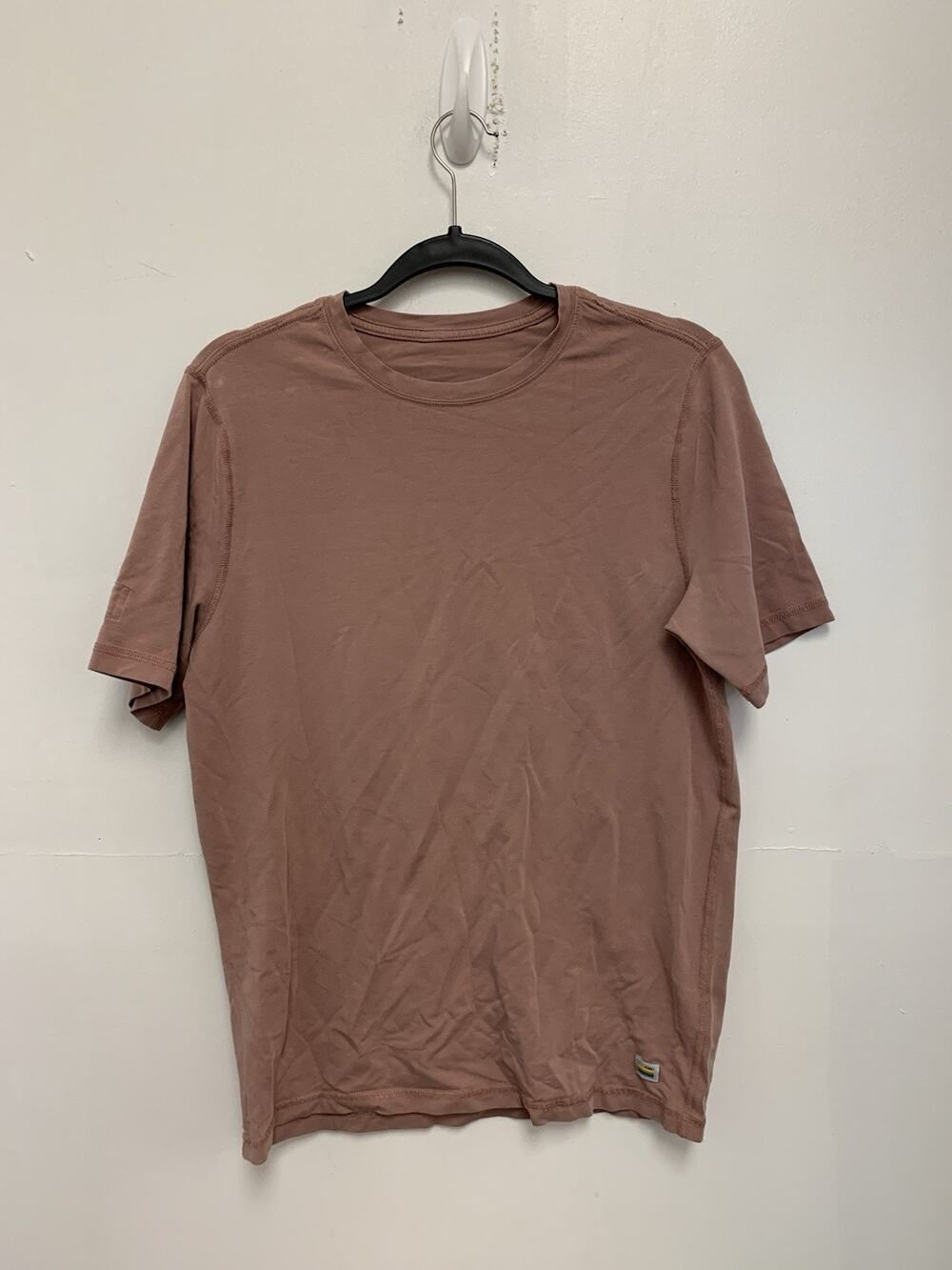 Vuori Scoop Neck Pink Shirt Mens Size Medium